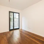 Rent 2 bedroom apartment of 88 m² in Budapest