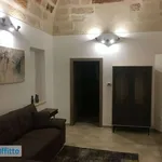 Affitto 3 camera appartamento di 85 m² in Lecce