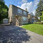 3 bedroom house of 2325 sq. ft in Toronto (Bedford Park-Nortown)