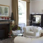 Rent 10 bedroom house of 600 m² in Baveno