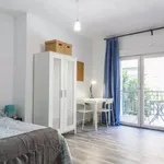 Rent 5 bedroom apartment in Valencia