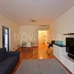 Rent 3 bedroom apartment of 90 m² in Roma