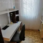 Rent 1 bedroom apartment of 90 m² in Szeged