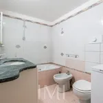 Rent 2 bedroom apartment of 50 m² in Milano