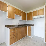 3 bedroom apartment of 6318 sq. ft in Montreal