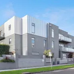 Rent 2 bedroom apartment in St Kilda East