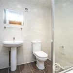 Rent 3 bedroom apartment in Glasgow