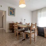 Rent a room in milan