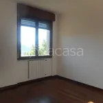 Villa Bifamiliare in affitto a Lecco via Maria Montessori, non arredato/vuoto, giardino privato, box - TrovaCasa