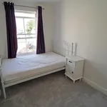 Rent 2 bedroom flat in  Hatton Park