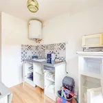 Appartement de 21 m² avec 2 chambre(s) en location à Saint-Étienne