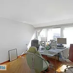 Affitto 6 camera appartamento di 158 m² in Genoa