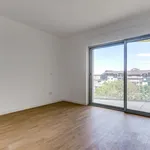 Rent 4 bedroom apartment of 86 m² in Suresnes