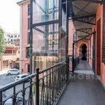 Rent 2 bedroom apartment of 65 m² in Milano