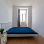 Rent a room in lisbon