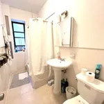 Rent 4 bedroom apartment in Uptown