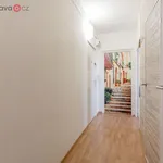 Pronajměte si 3 ložnic/e byt o rozloze 50 m² v Trhový Štěpánov