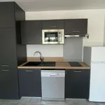 Rent 4 bedroom apartment of 83 m² in Melun