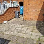 Rent 2 bedroom house in Leicester