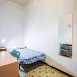 Rent a room of 110 m² in barcelona