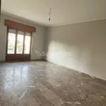 Affitto 3 camera appartamento di 140 m² in Reggio di Calabria