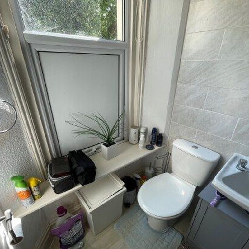 Room to rent in Ashley House, Clevedon BS21