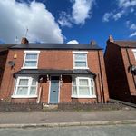 Rent 4 bedroom flat in West Midlands