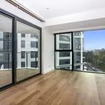 Rent 2 bedroom apartment in North Shore - Lower