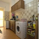 Rent a room of 75 m² in rome