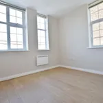 Rent 2 bedroom flat in South East England