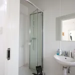 Rent 3 bedroom flat in Sheffield