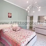 Rent 4 bedroom apartment of 100 m² in Formia