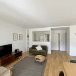 Appartement de 56 m² avec 1 chambre(s) en location à Paris