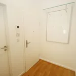 Miete 2 Schlafzimmer wohnung von 74 m² in Düsseldorf