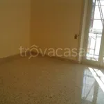 Rent 5 bedroom apartment of 120 m² in Messina