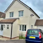 Rent 3 bedroom flat in South West England