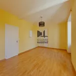 Appartement de 81 m² avec 3 chambre(s) en location à MONTMORILLON