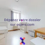 Appartement de 8 m² avec 5 chambre(s) en location à Cergy