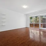 Rent 2 bedroom apartment in Dee Why