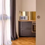 Rent 1 bedroom apartment of 50 m² in milan