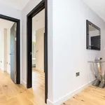 Rent 3 bedroom house in London