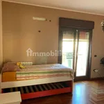 Rent 3 bedroom apartment of 136 m² in Palermo