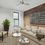 Rent 2 bedroom apartment in New York