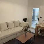 Rent 2 bedroom apartment of 40 m² in Paris