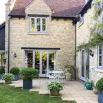 Rent 5 bedroom house in Northamptonshire