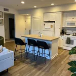 Rent 2 bedroom apartment in Irvine