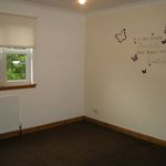 Rent 2 bedroom flat in Scotland