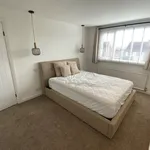 Rent 3 bedroom flat in Yorkshire And The Humber