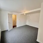 Rent 2 bedroom flat in Newark