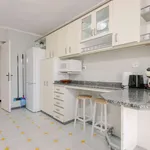 Rent a room of 120 m² in valencia